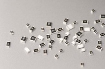 貼片電容遇到電容開(kāi)裂、短路、燒毀的原因是什么